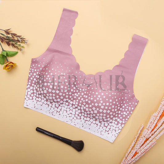 Seamless Performance Scallop Sports Bra