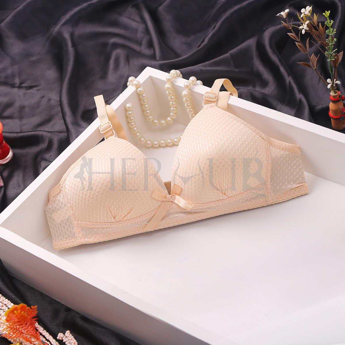 Aura Micro-Dot Padded Comfort Essential